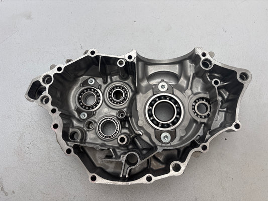 USED 2024 Yamaha YZ 250f Engine Cases PN# B7B-15100-19-00 #MM10