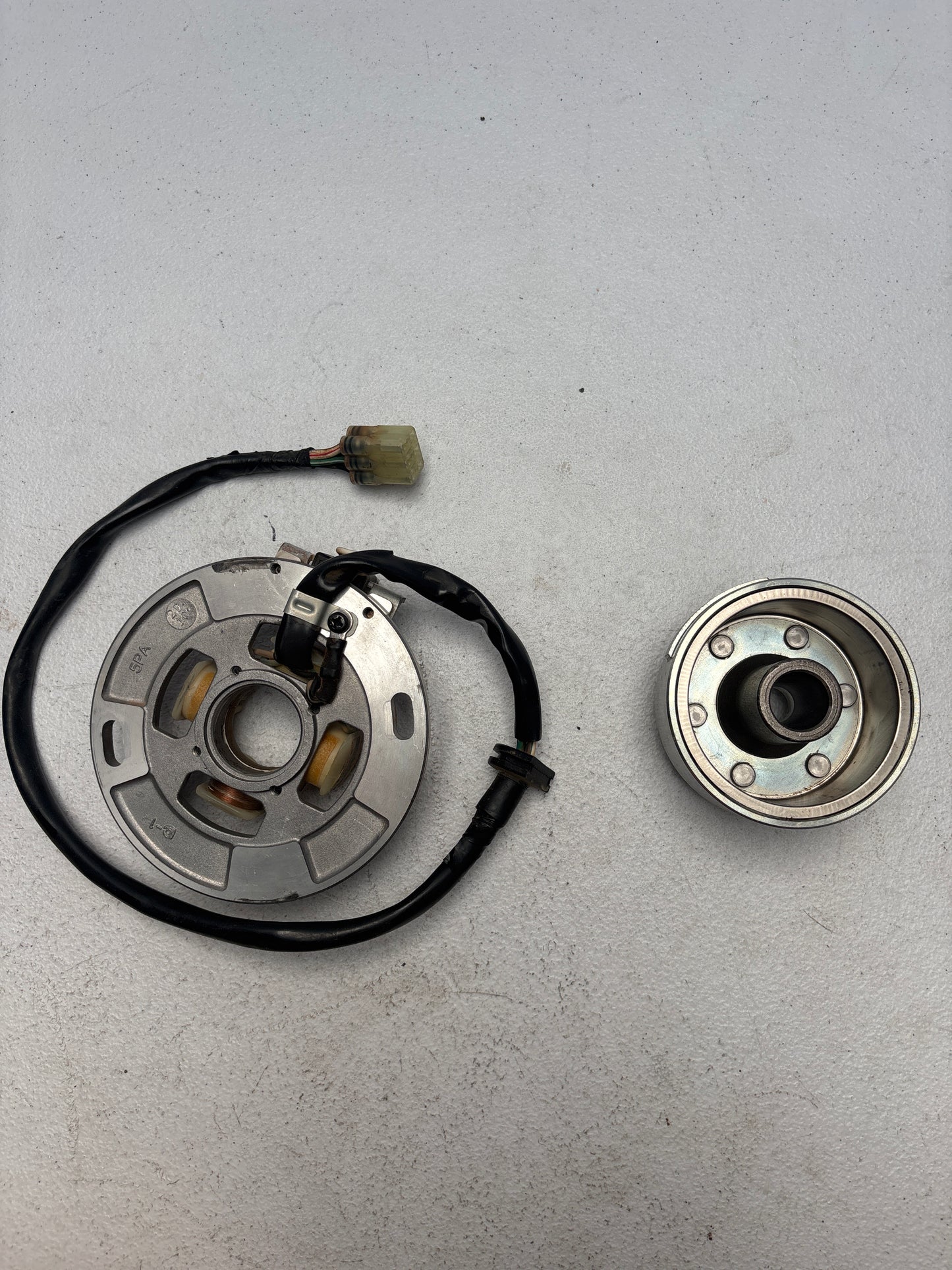 USED 2013 Yamaha YZ 85 Stator and Flywheel PN# 4SS-85550-11-00 5PA-85560-03-00 #C7