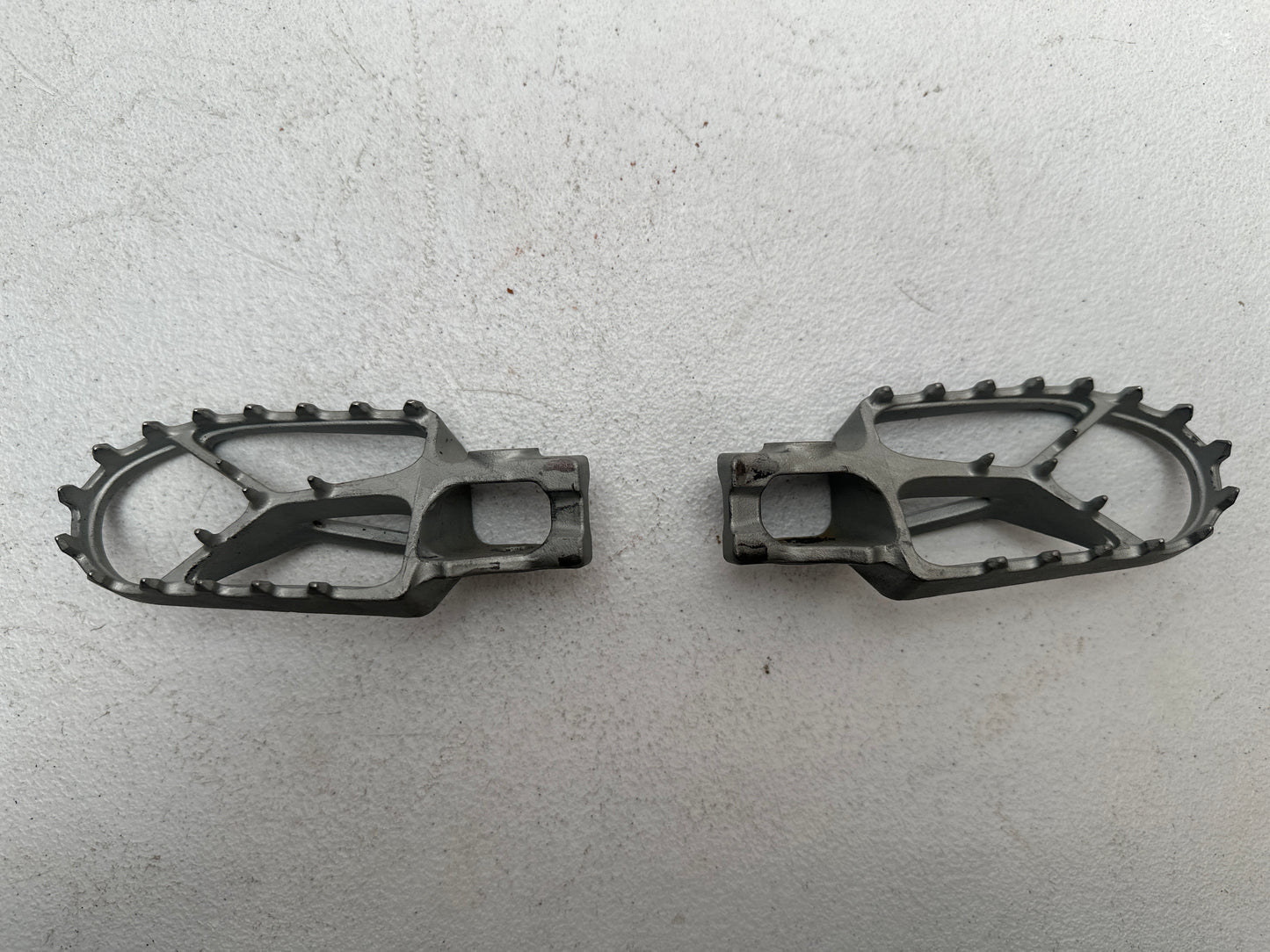 Lightly Used 2017-24 KTM 85SX OEM Foot Pegs PN# 79003040033 #AC107