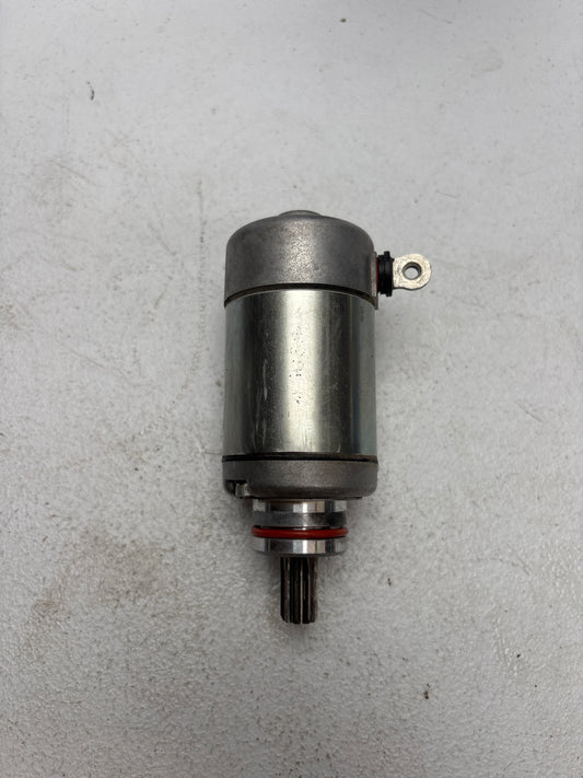 USED 2024 Yamaha YZ 250f Starter Motor PN# B7B-81890-02-00 #MM5